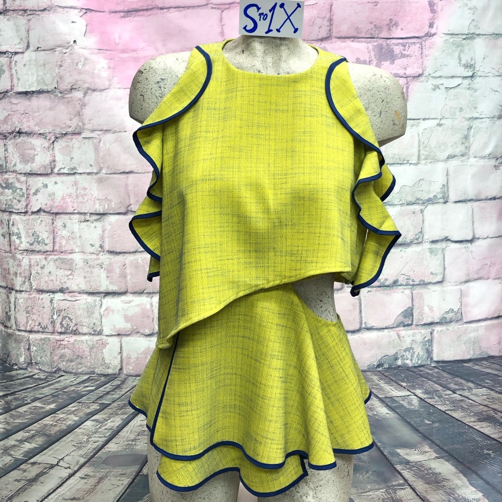 SZ S-1X Green and blue ruffle cold shoulder top - Picture 2 of 5